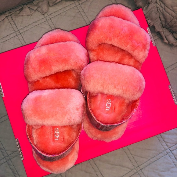 Pink Ugg slipper sandals - Picture 4 of 4